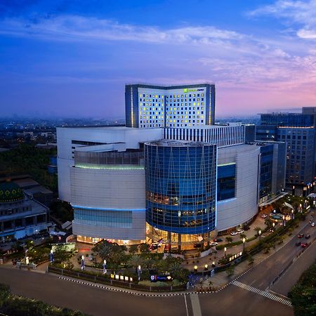 Holiday Inn Express Jakarta Pluit Citygate By Ihg Exterior foto