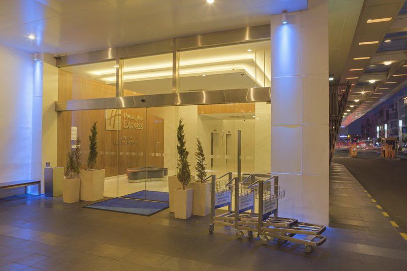 Holiday Inn Express Jakarta Pluit Citygate By Ihg Exterior foto